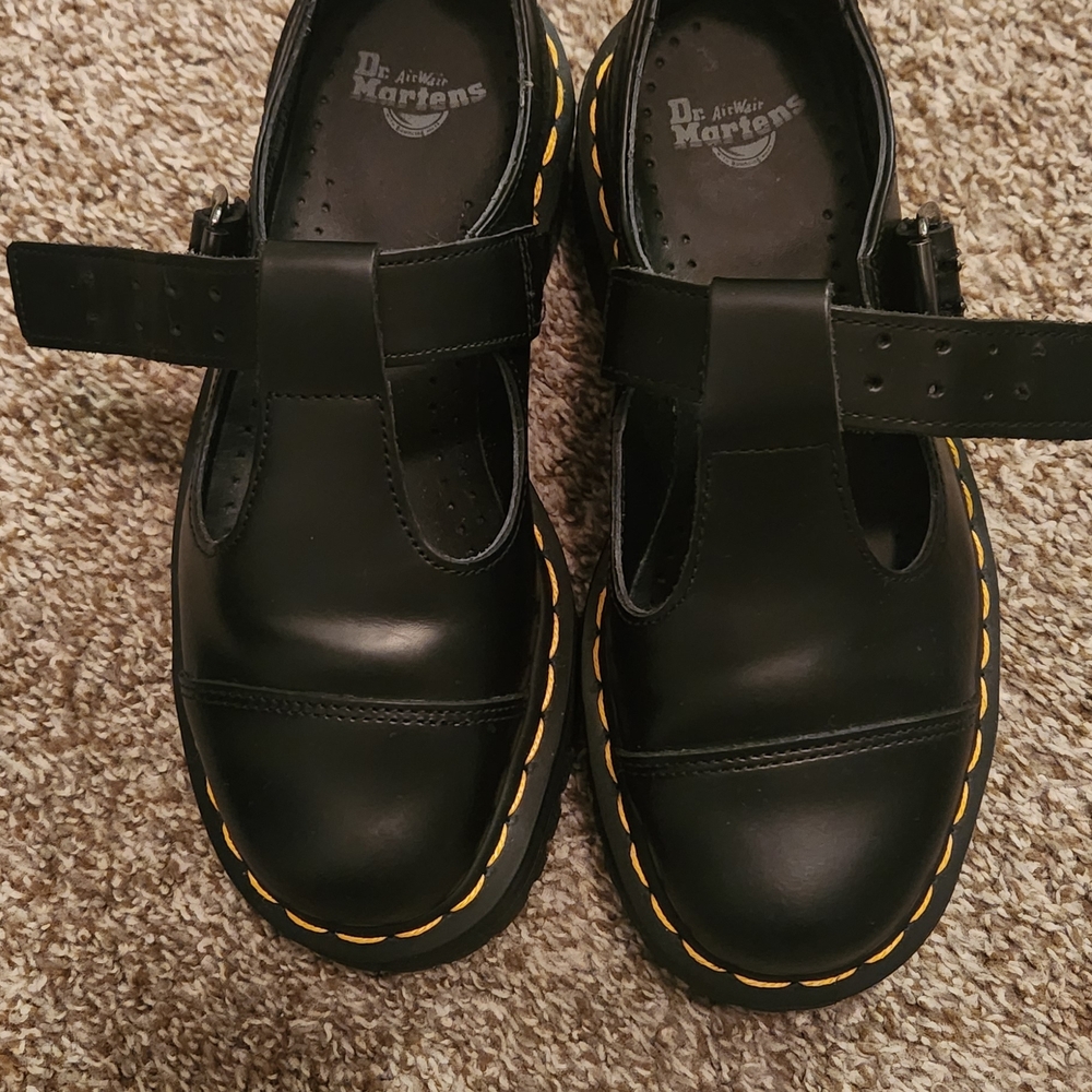 Dr. Martens Bethan with Yellow Stitching. Without The Box
